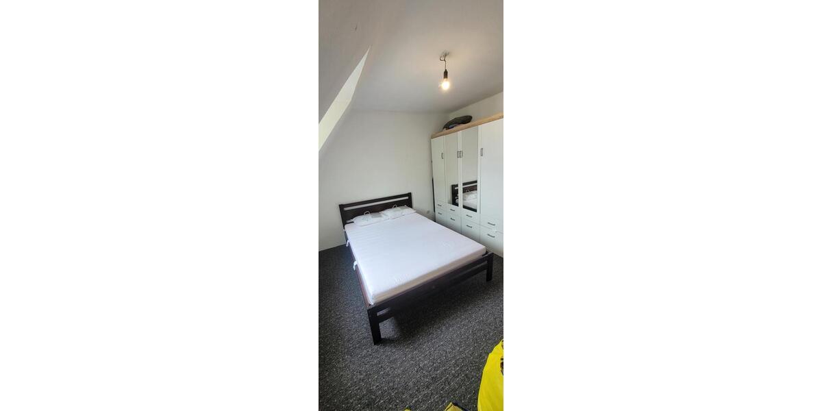 Dachgeschoßwohnung Gelsenkirchen Gelsenkirchen-Mitte - 2.5 Zimmer, 45 m&sup2;, 500&euro; | Angebot:25931885