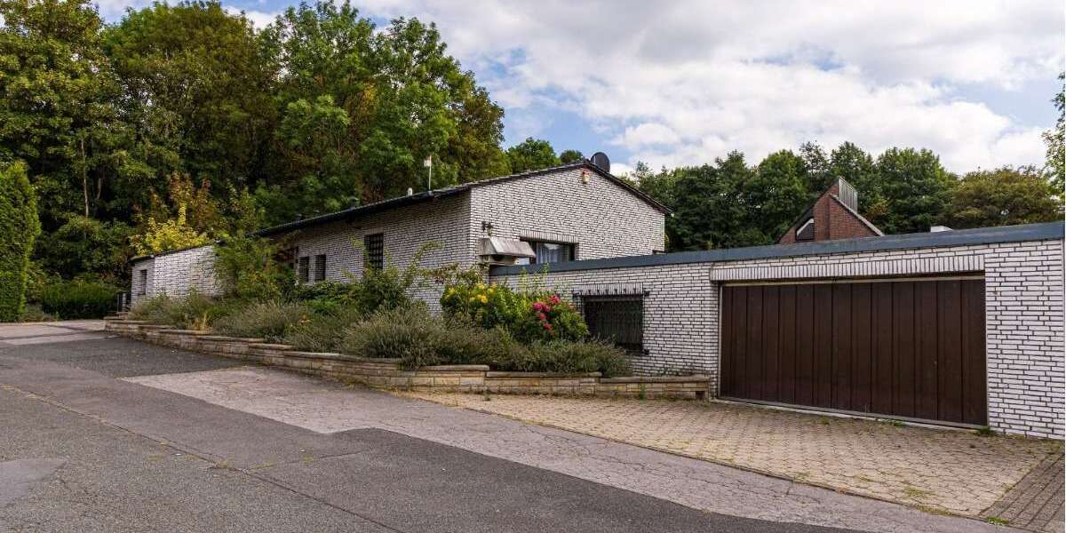 Einfamilienhaus Castrop-Rauxel Rauxel - 7 Zimmer, 220 m&sup2;, 599.000&euro; | Angebot:27315337