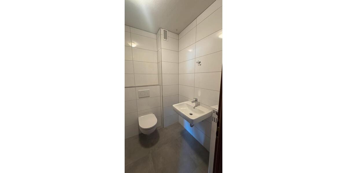 Etagenwohnung Voerde (Niederrhein) - 1.5 Zimmer, 44 m&sup2;, 425&euro; | Angebot:26049789