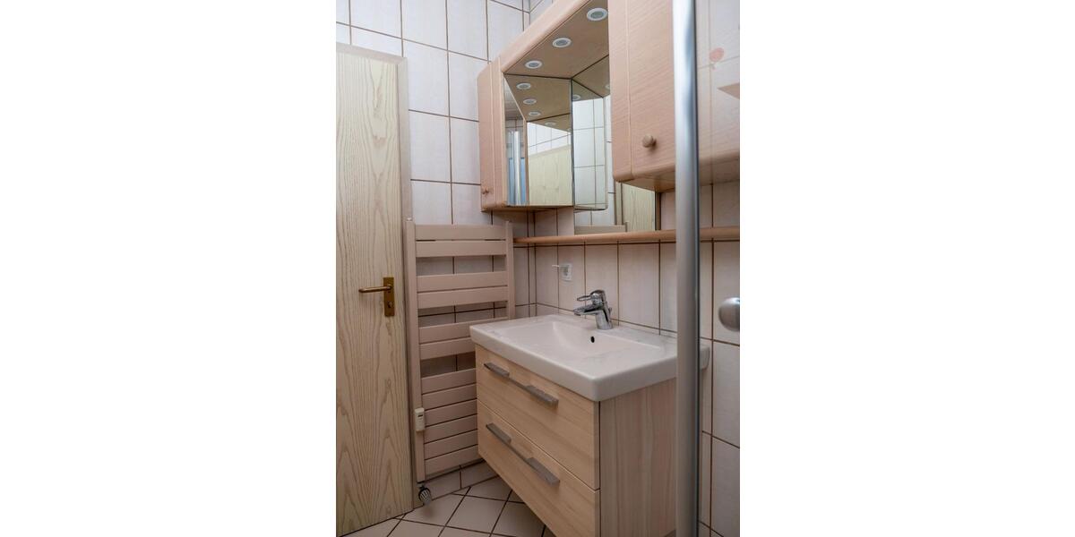 Etagenwohnung Duisburg Mittelmeiderich - 4 Zimmer, 1.028&euro; | Angebot:23665036