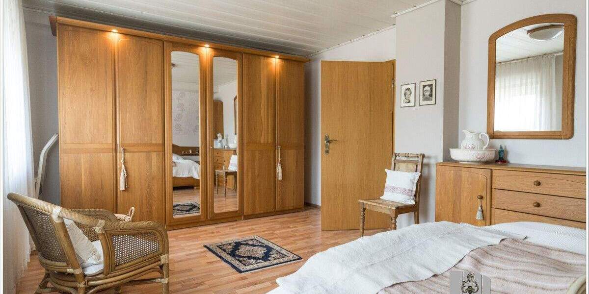 Einfamilienhaus Voerde (Niederrhein) Friedrichsfeld - 5 Zimmer, 146 m&sup2;, 428.000&euro; | Angebot:25779005