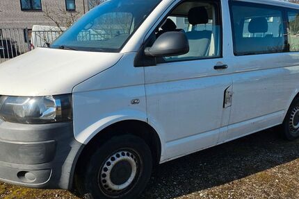 VW T5 Transporter 442.985 km 4.950 &euro; Essen 45356