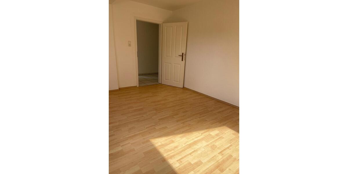 Etagenwohnung Gelsenkirchen Gelsenkirchen-Mitte - 3 Zimmer, 100 m&sup2;, 800&euro; | Angebot:25900423