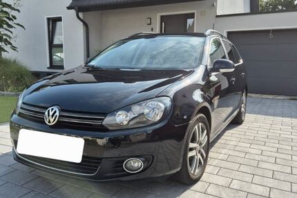 VW Golf 104.000 km 9.700 &euro; Gelsenkirchen 45896