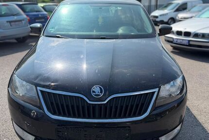 Skoda Rapid 225.000 km 2.799 &euro; Bottrop 46238