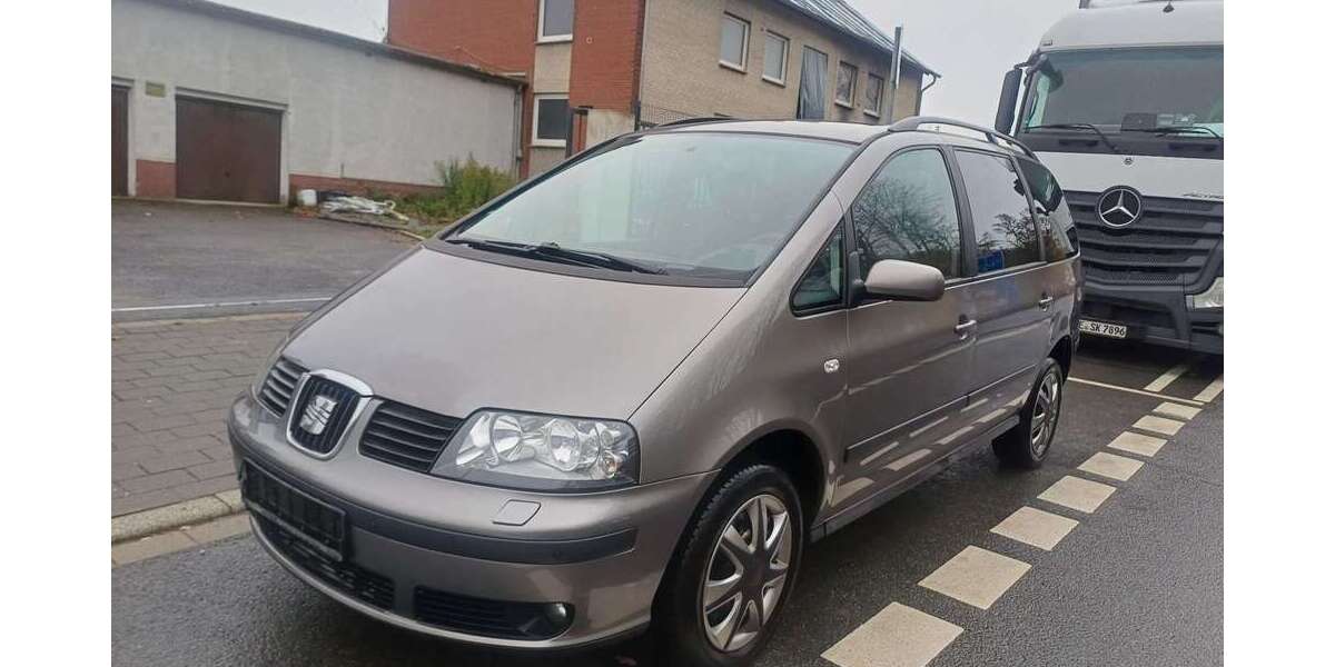 Seat Alhambra 164.000 km 3.970 &euro; Bochum 44801