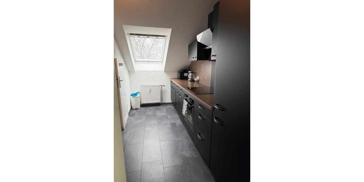 Dachgeschoßwohnung Essen Frillendorf - 2 Zimmer, 70 m&sup2;, 664&euro; | Angebot:25255160