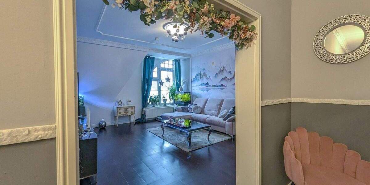 Etagenwohnung Duisburg Mittelmeiderich - 5 Zimmer, 132 m&sup2;, 199.900&euro; | Angebot:25777749