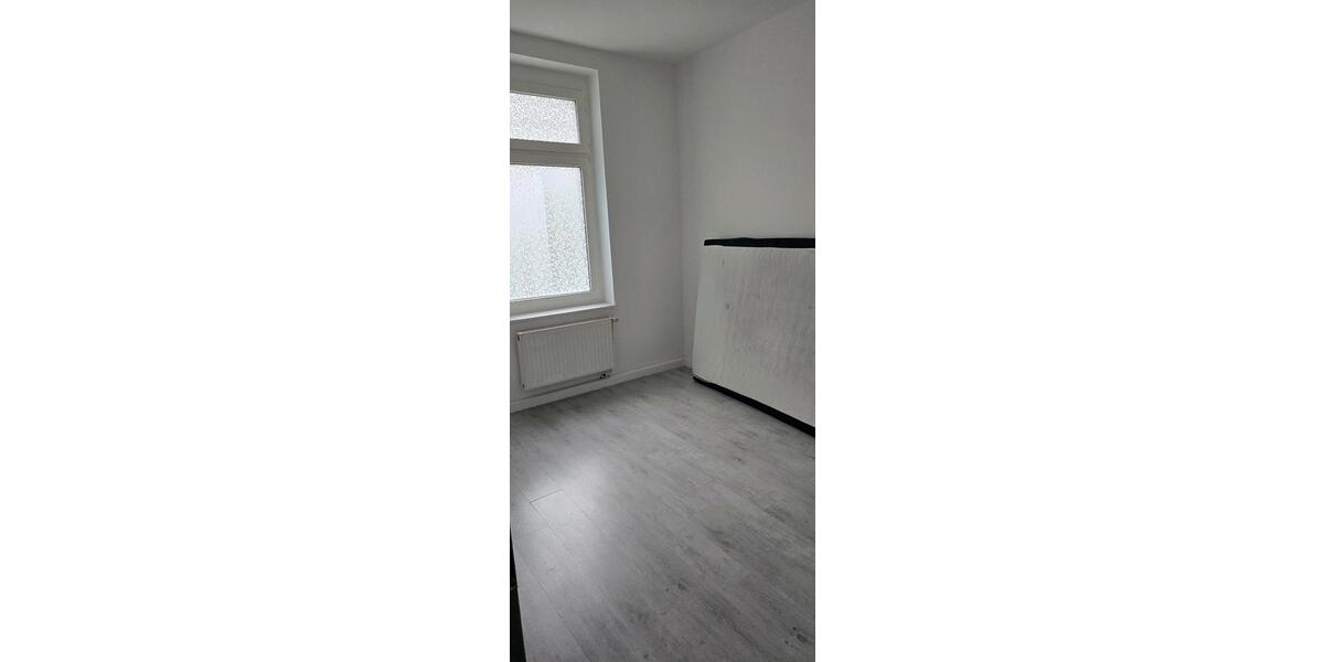 Etagenwohnung Duisburg Duisburg-Mitte - 3 Zimmer, 87 m&sup2;, 850&euro; | Angebot:26250350