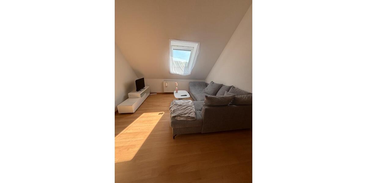Dachgeschoßwohnung Rhede - 2.5 Zimmer, 55 m&sup2;, 750&euro; | Angebot:26288097