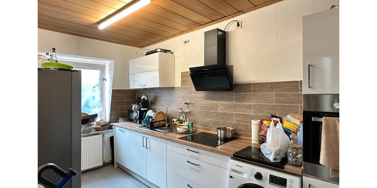 Etagenwohnung Essen Stadtbezirk III - 3 Zimmer, 90 m&sup2;, 650&euro; | Angebot:26273878