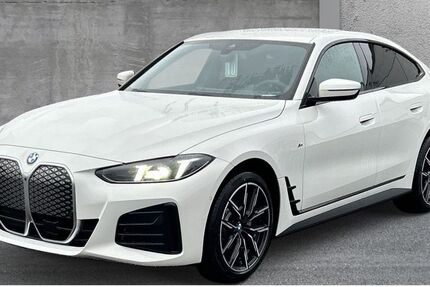 BMW i4 4.999 km 56.290 &euro; Recklinghausen 45659