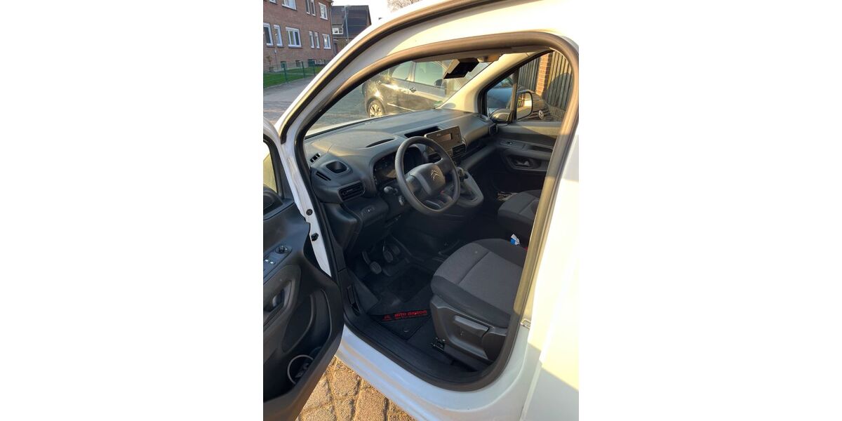 Citroen Berlingo 48.600 km 10.500 &euro; Wesel 46487