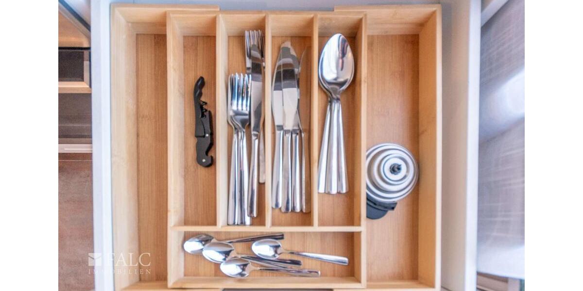 Etagenwohnung Essen Stadtkern - 1 Zimmer, 35 m&sup2;, 990&euro; | Angebot:24493583