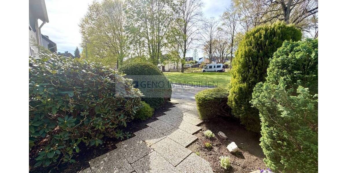 Mehrfamilienhaus, Wohnhaus Essen Burgaltendorf - 9 Zimmer, 184 m&sup2;, 560.000&euro; | Angebot:26208405