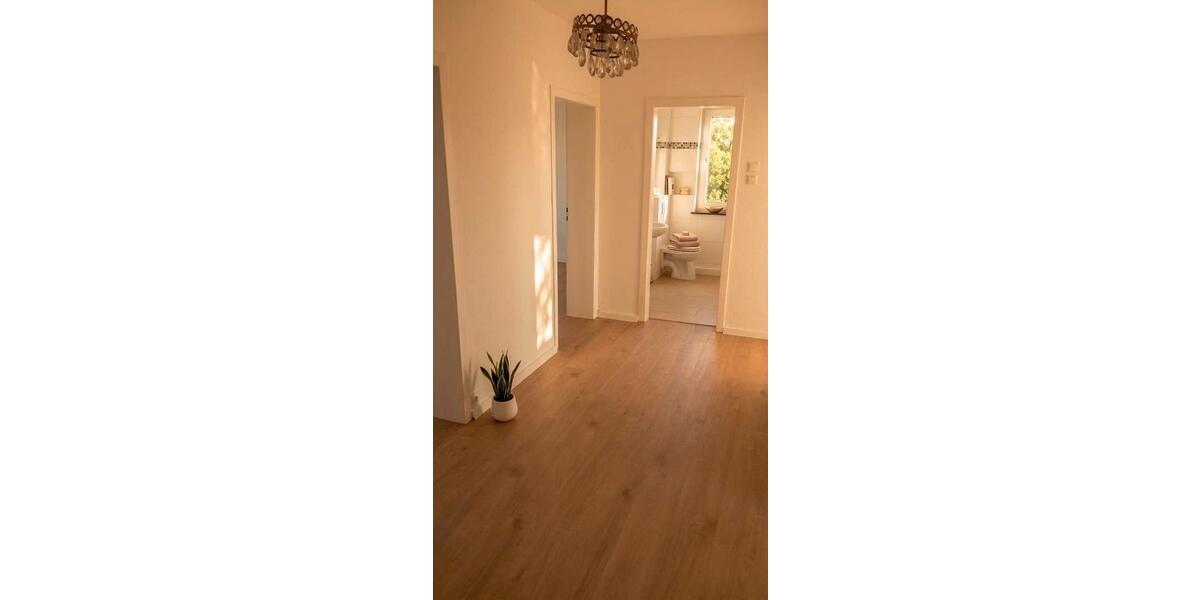 Etagenwohnung Gelsenkirchen Ückendorf - 4 Zimmer, 75 m&sup2;, 562&euro; | Angebot:26271024