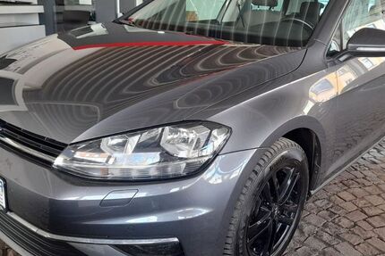 VW Golf 127.290 km 12.550 &euro; Gelsenkirchen 45888