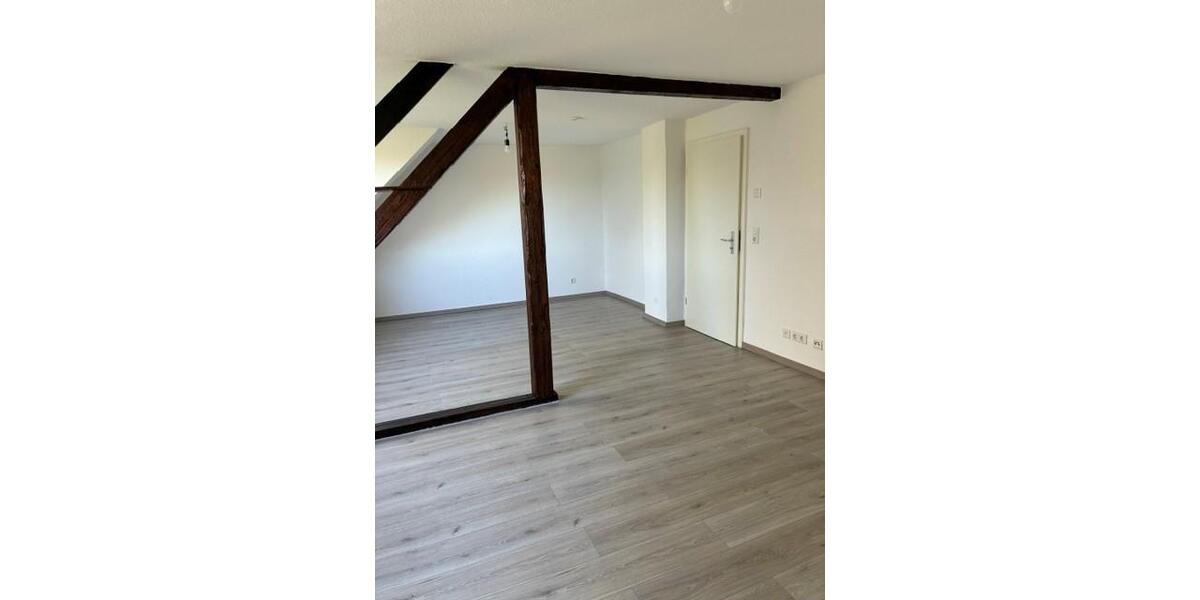 Dachgeschoßwohnung Gelsenkirchen Gelsenkirchen-Mitte - 2 Zimmer, 51 m&sup2;, 439&euro; | Angebot:26287799