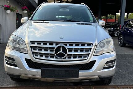 Mercedes-Benz ML 350 405.000 km 5.700 &euro; Essen 45356