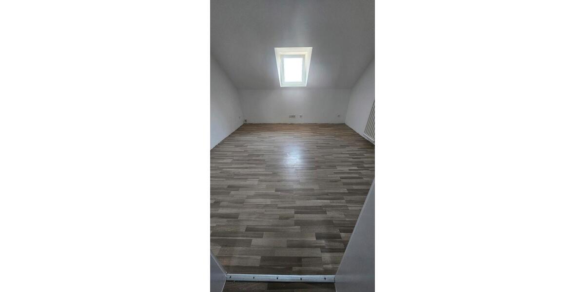 Dachgeschoßwohnung Dinslaken Lohberg - 2 Zimmer, 40 m&sup2;, 560&euro; | Angebot:26284308