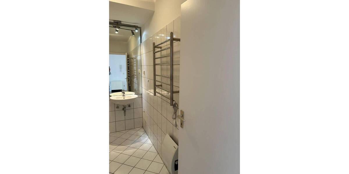 Etagenwohnung Essen Bergerhausen - 3 Zimmer, 80 m&sup2;, 580&euro; | Angebot:25668037