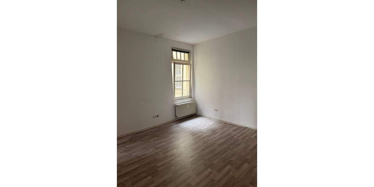 Etagenwohnung Duisburg Dellviertel - 3 Zimmer, 93 m&sup2;, 590&euro; | Angebot:25927892