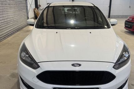 Ford Focus 96.000 km 9.890 &euro; Hünxe 46569