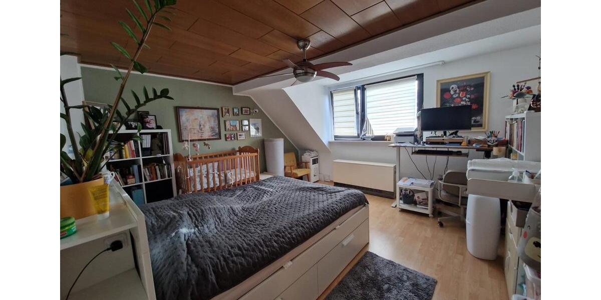 Dachgeschoßwohnung Essen Stadtbezirk IV - 2 Zimmer, 59 m&sup2;, 530&euro; | Angebot:26253484