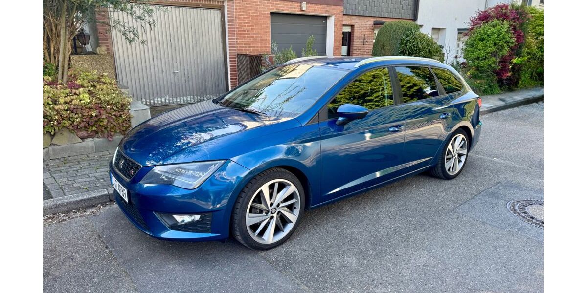 Seat Leon 266.960 km 6.700 &euro; Essen 45289