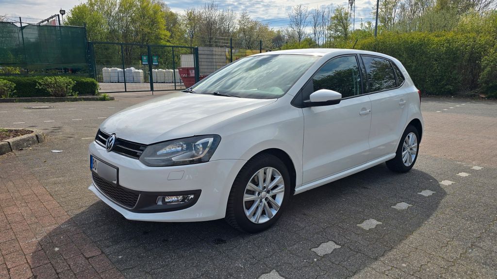 VW Polo 158.485 km 8.900 &euro; Bochum 44799