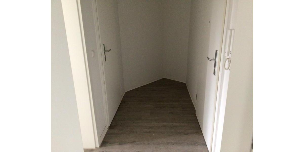 Erdgeschoßwohnung Bochum Bochum-Mitte - 2 Zimmer, 52 m&sup2;, 542&euro; | Angebot:26092878