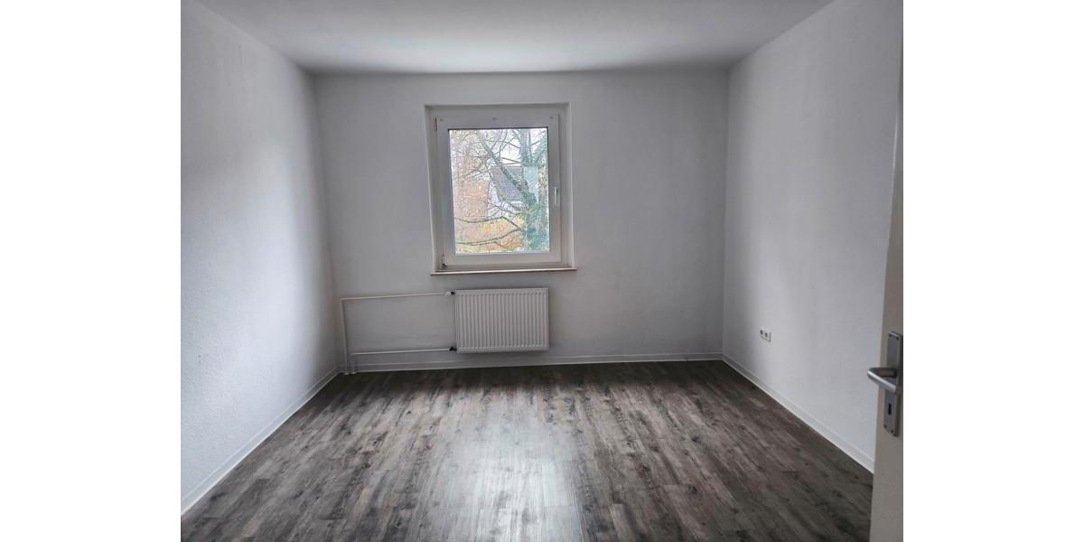 Erdgeschoßwohnung Duisburg Ruhrort - 3 Zimmer, 67 m&sup2;, 589&euro; | Angebot:24979252