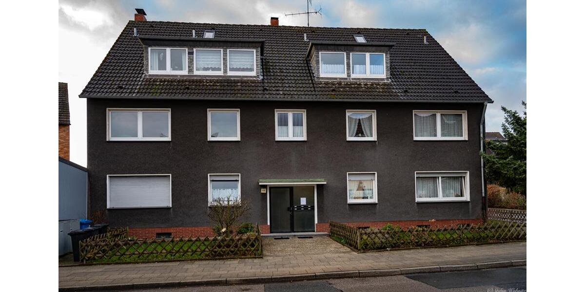 Dachgeschoßwohnung Essen Stadtbezirk IV - 3.5 Zimmer, 63 m&sup2;, 500&euro; | Angebot:25170738