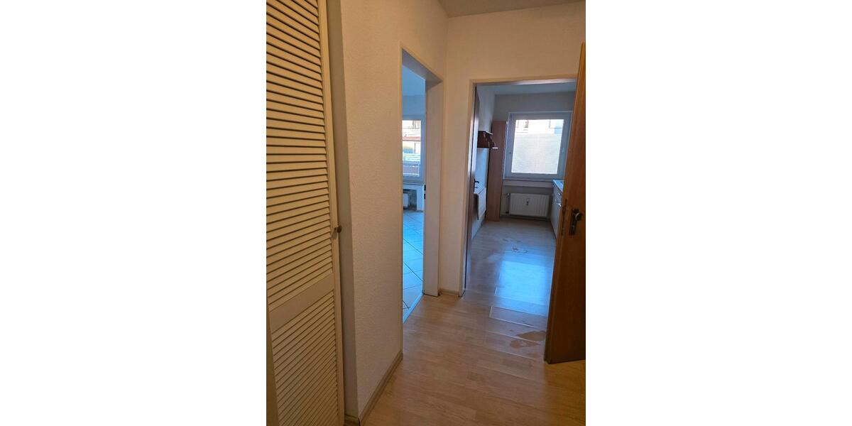 Etagenwohnung Duisburg Duisburg-Mitte - 1.5 Zimmer, 44 m&sup2;, 530&euro; | Angebot:26327075