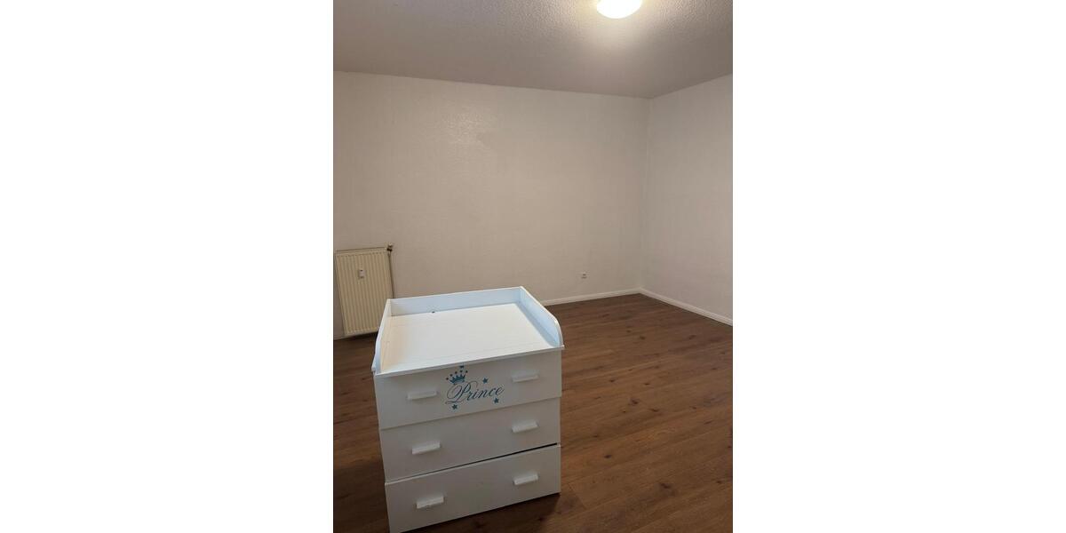 Erdgeschoßwohnung Gelsenkirchen Gelsenkirchen-Mitte - 3.5 Zimmer, 95 m&sup2;, 875&euro; | Angebot:26251812