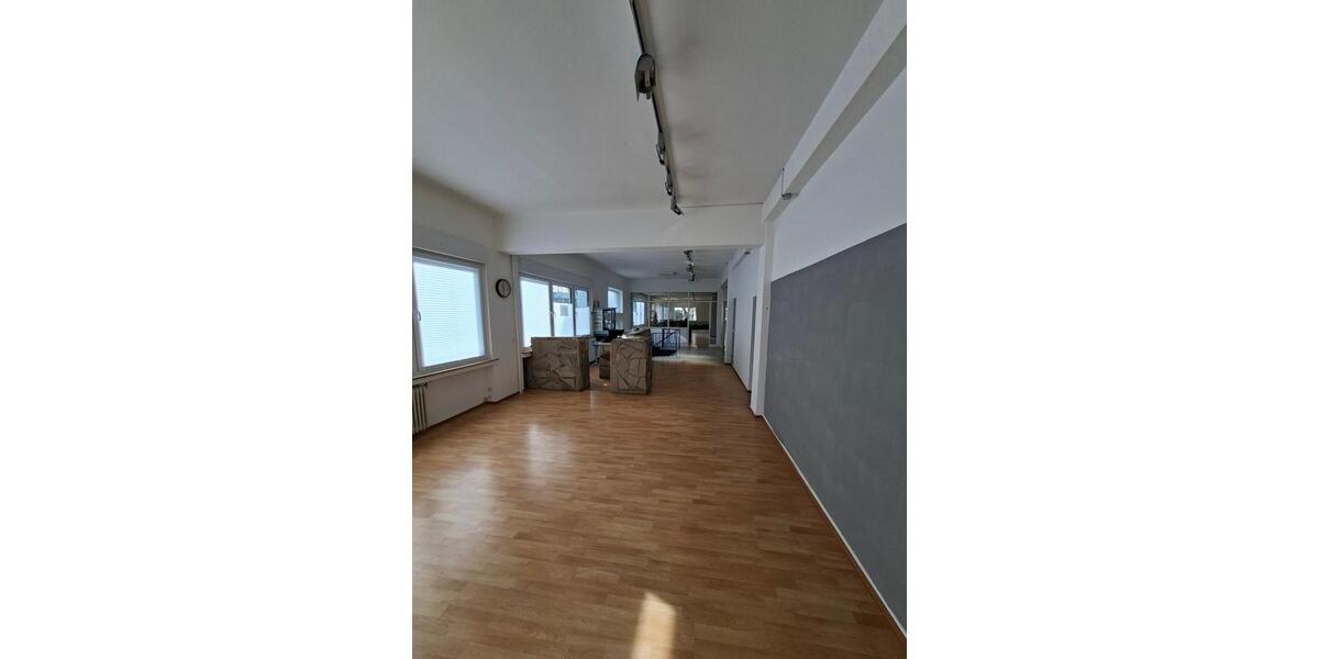 Gewerbeobjekt Essen Stadtkern - 2.600&euro; | Angebot:25831024