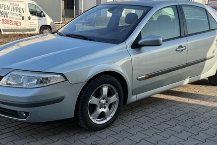 Renault Laguna 155.153 km 950 &euro; Gelsenkrichen 45884