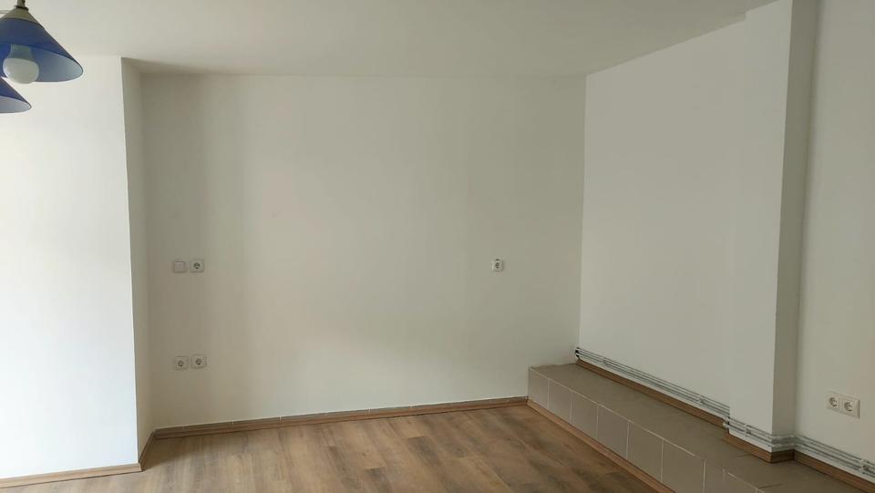 Erdgeschoßwohnung Duisburg Mittelmeiderich - 1 Zimmer, 45 m&sup2;, 371&euro; | Angebot:25484227
