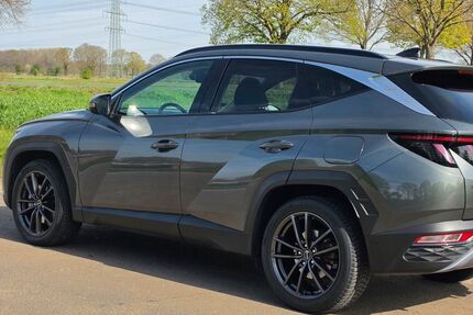 Hyundai TUCSON 95.000 km 24.600 &euro; Wesel 46485