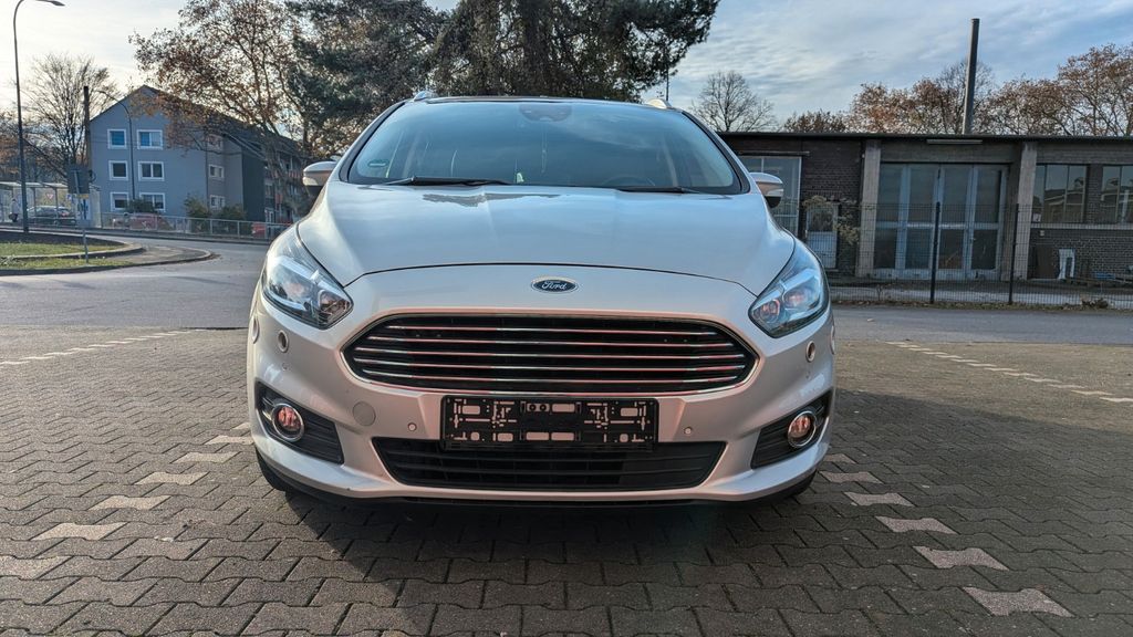 Ford S-Max 135.000 km 13.450 &euro; essen 45145