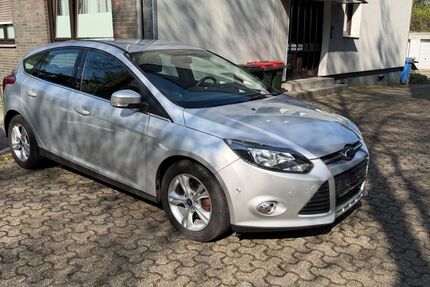 Ford Focus 148.000 km 3.950 &euro; Oberhausen 46119