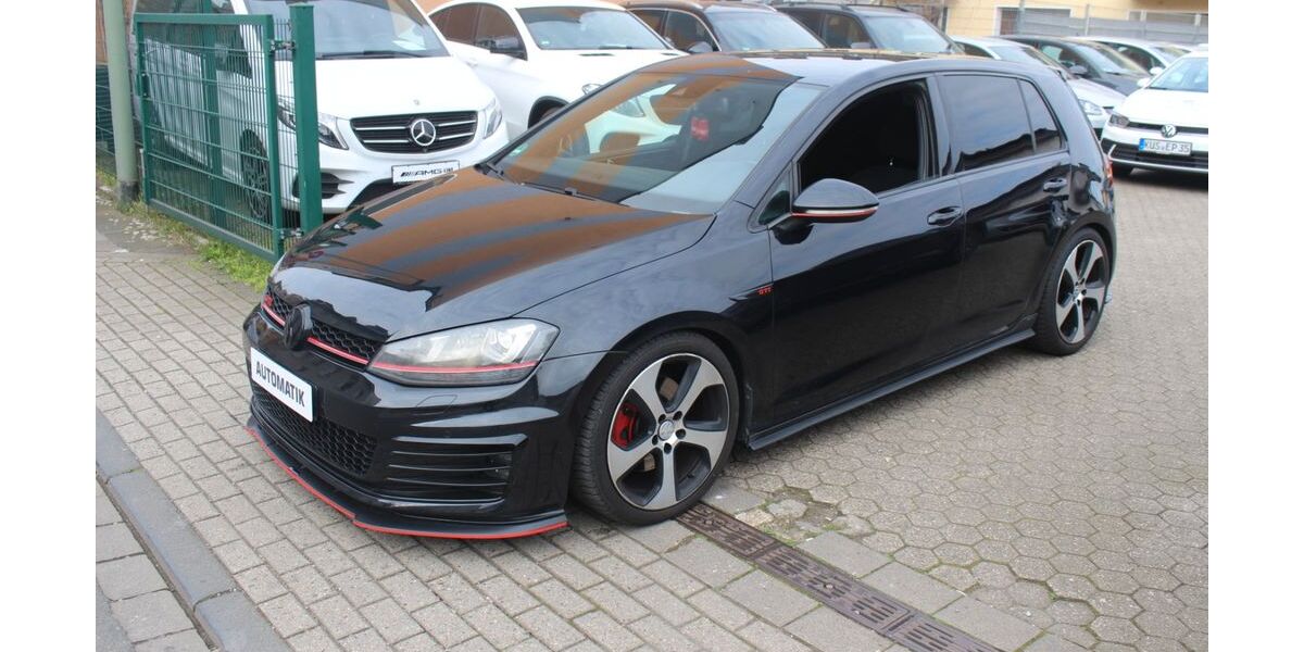 VW Golf 145.000 km 16.450 &euro; Duisburg 47139