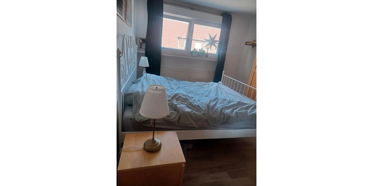 Dachgeschoßwohnung Bottrop - 3.5 Zimmer, 67 m&sup2;, 685&euro; | Angebot:26271941