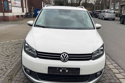 VW Touran 195.000 km 7.699 &euro; Gelsenkirchen 45879
