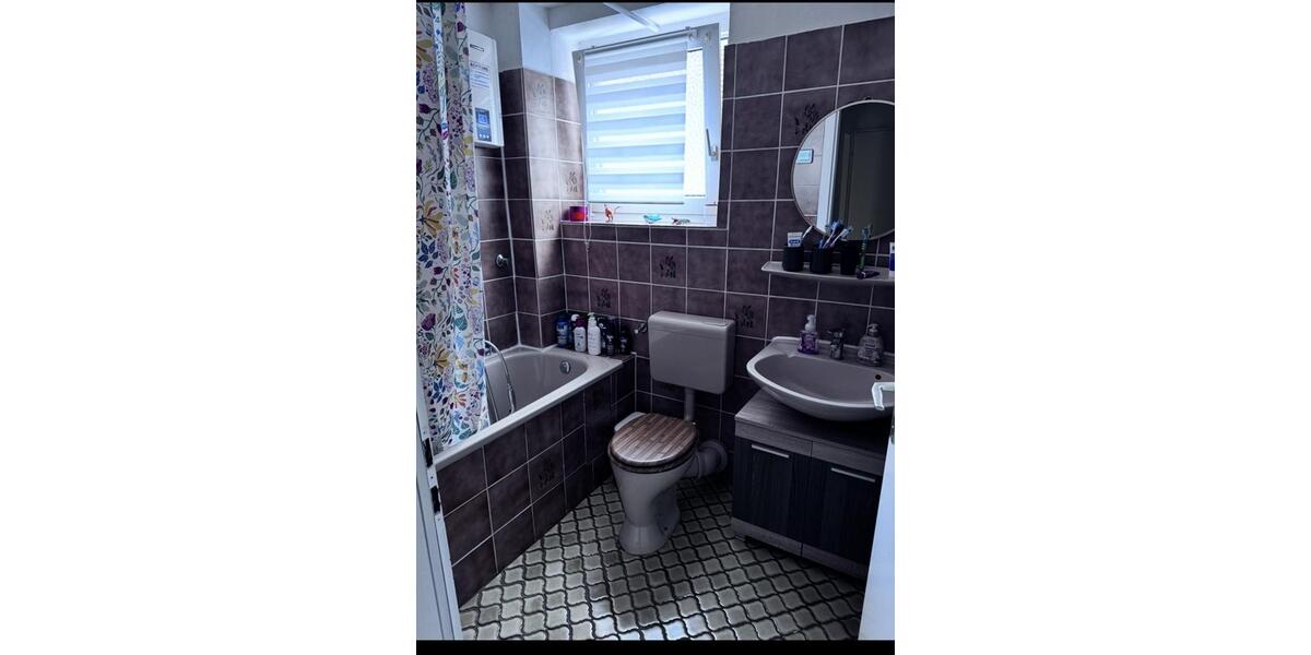 Reihenhaus Gelsenkirchen Rotthausen - 7 Zimmer, 155 m&sup2;, 1.478&euro; | Angebot:26261673