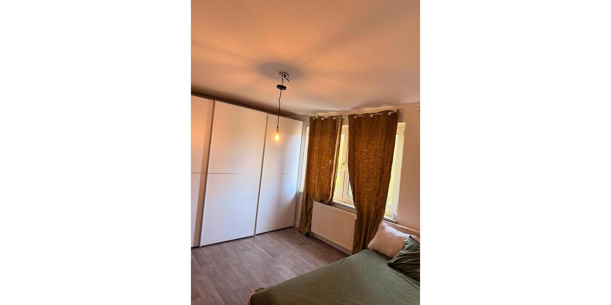 Etagenwohnung Essen Stadtbezirk IV - 2.5 Zimmer, 65 m&sup2;, 510&euro; | Angebot:26250718