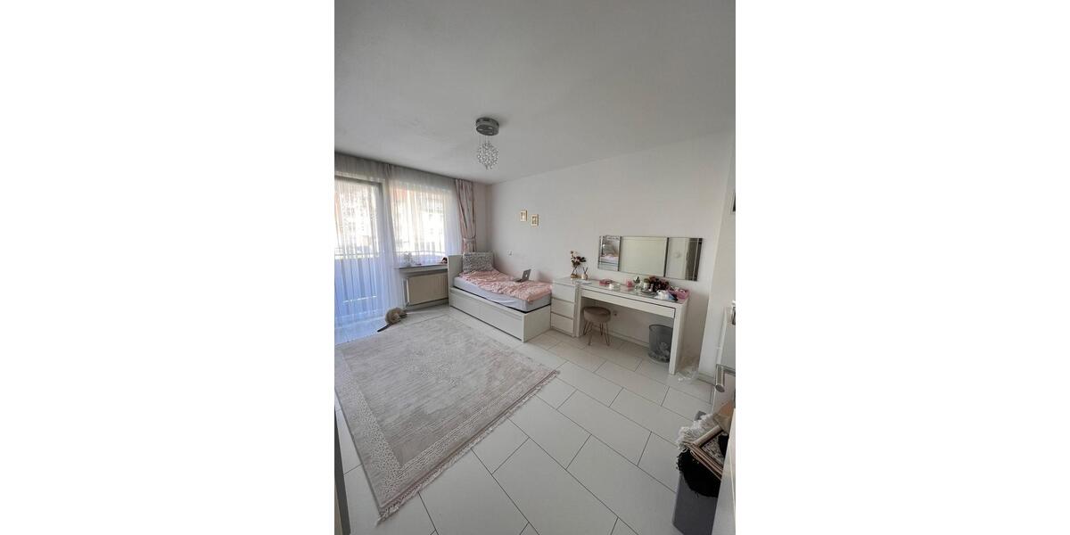 Etagenwohnung Duisburg Duisburg-Mitte - 3 Zimmer, 70 m&sup2;, 169.000&euro; | Angebot:26765878