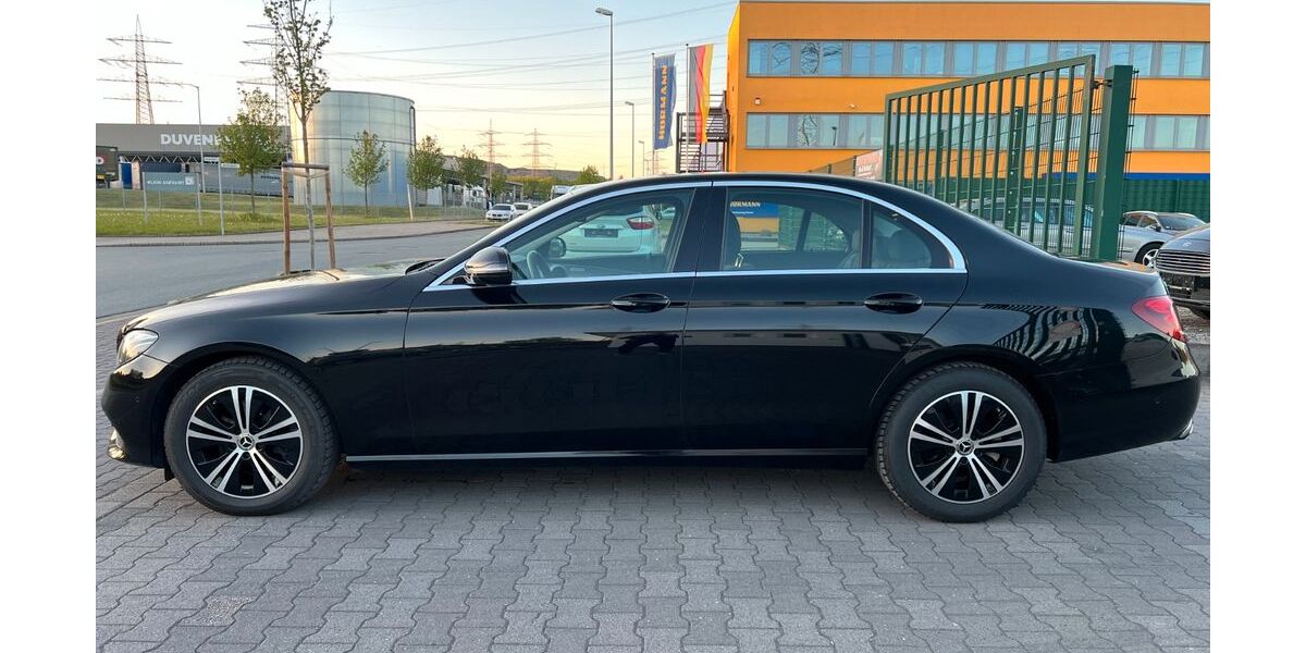 Mercedes-Benz E 220 148.000 km 26.900 &euro; Herne 44653