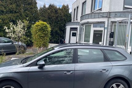 Seat Leon 152.000 km 5.900 &euro; Essen 45326