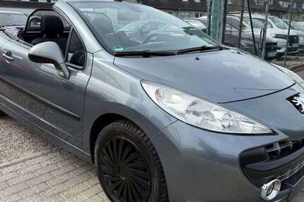 Peugeot 207 130.000 km 3.999 &euro; Essen 45359